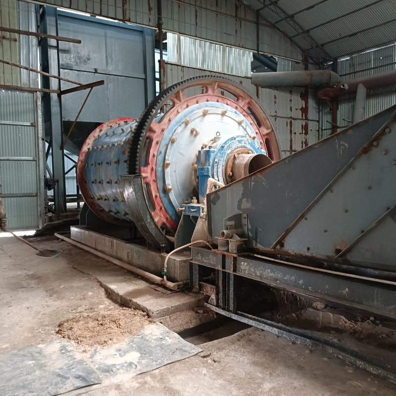 L'usine de traitement des minéraux pour la silice cristalline améliore votre processus de purification de la silice