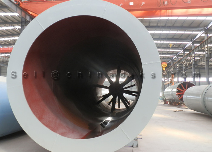 Projet de la Chine Clay Or Kaolinite Rotary Kiln pour la production de carreaux de céramique